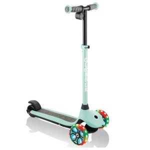 GLOBBER PRIMO FOLDABLE LIGHTS SCOOTER - MINT