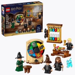 LEGO HARRY POTTER 76460 - HOGWARTS™ CASTLE: SORTING HAT™ CEREMONY